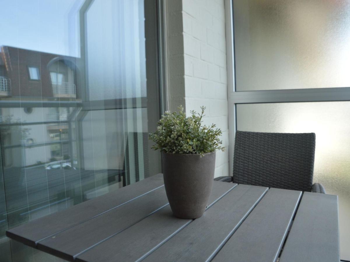 Lovely Apartment Near The Sea Bredene Exteriör bild